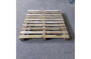 Pallet gỗ tràm mới 1100x1100 ( nâng 4 chiều )
